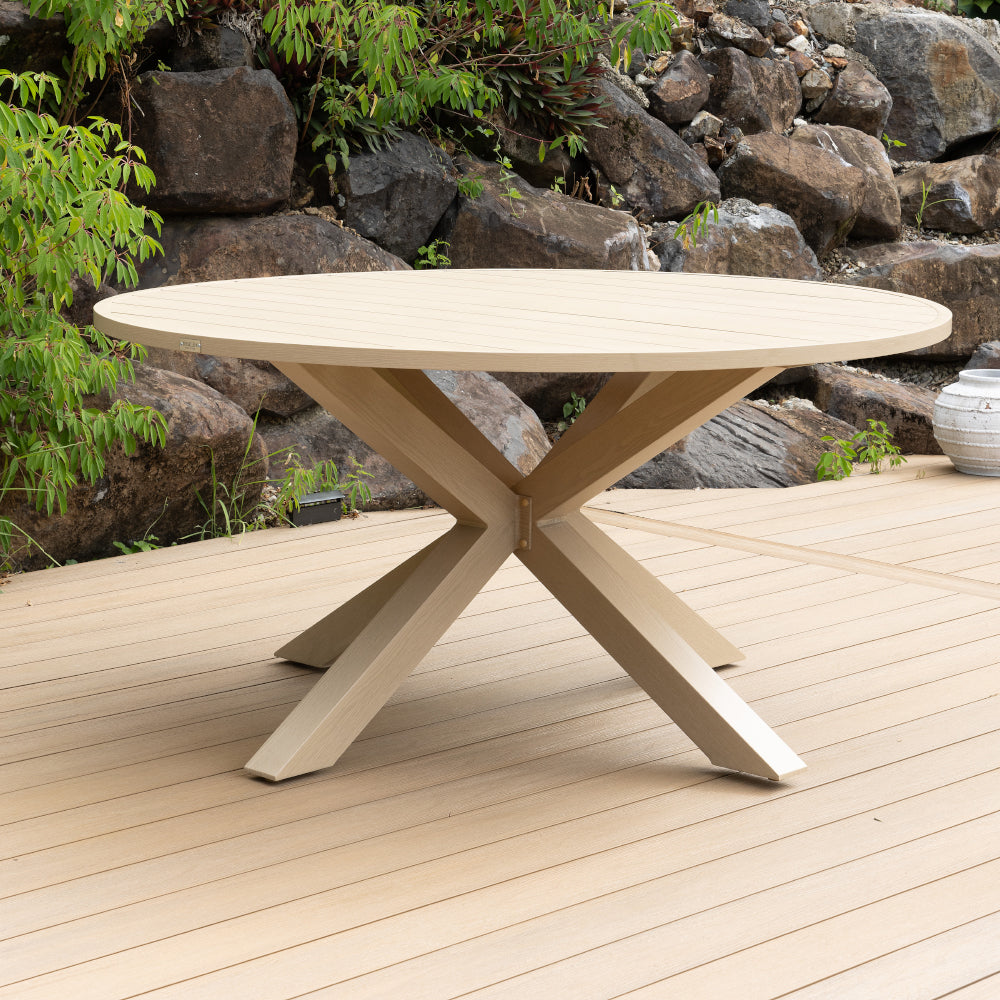 Houston Outdoor 1.5m Round Aluminium Dining Table