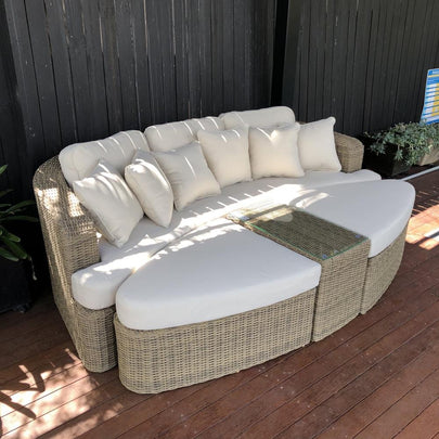 Noosa Outdoor Modular 4 Piece Daybed in Half Round Wicker