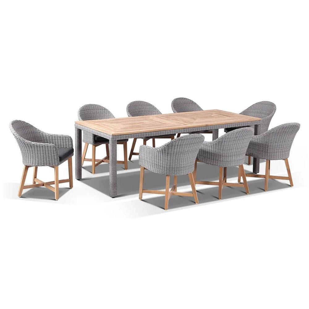 Sahara 8 Rectangle with Coastal Chairs in Half Round wicker