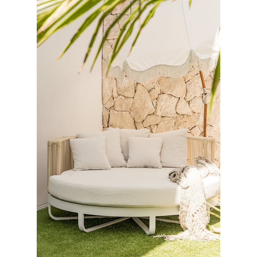 Cannes Outdoor Round Aluminium and Rope Daybed Sun Lounge