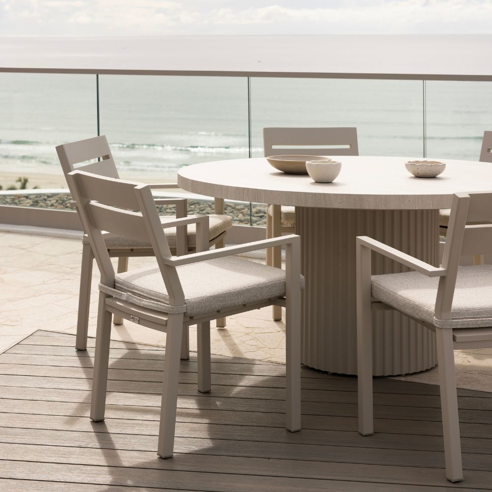 Curl Curl Outdoor 1.5m Round Ceramic and Aluminium Dining Table with 6 x Santorini Chairs