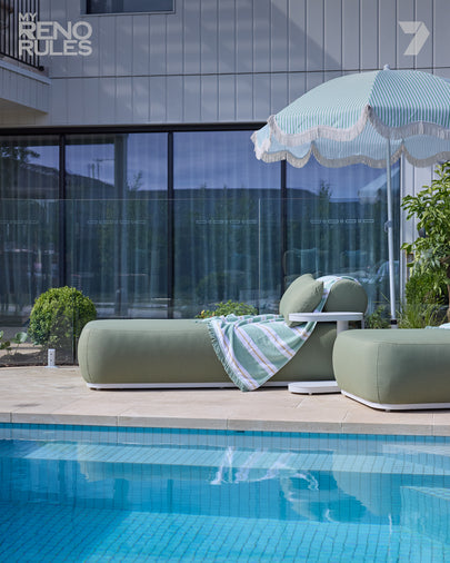 Norfolk Outdoor Aluminium Single Sun Lounge With Side Table