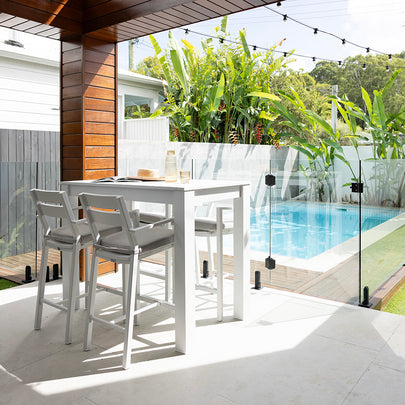 Santorini Outdoor Aluminium 1.5m Bar Table with 4 Bar stools