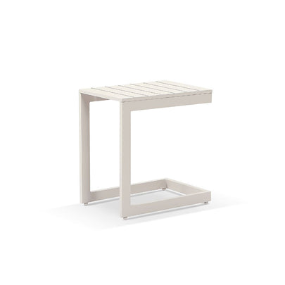 Santorini Aluminium Sun Lounge Set in Light Dune with Side Table